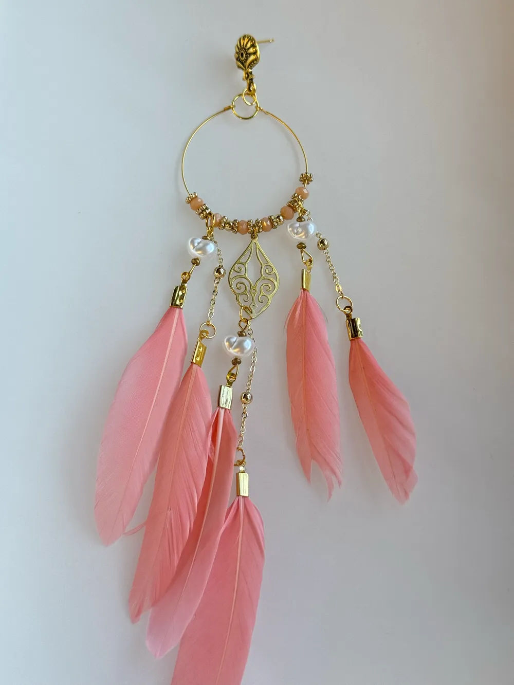 Bohem Tüylü Pembe Sallantılı Küpe