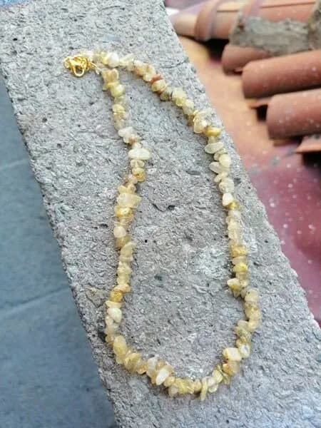 Doğal Taş Krem Boncuk Kolye 1