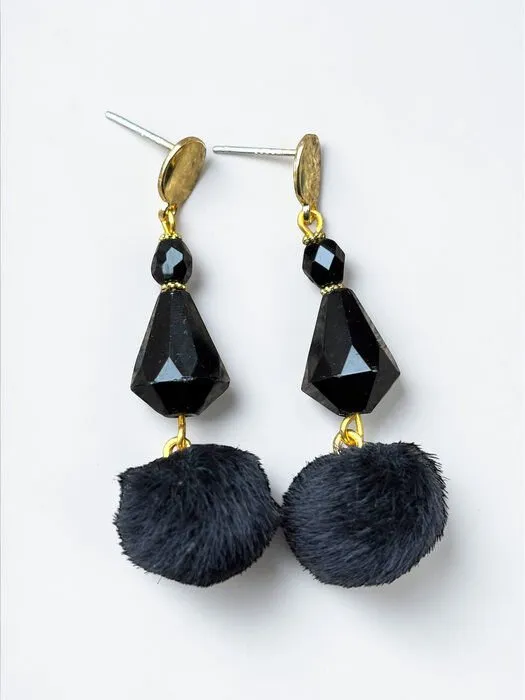 Etnik Siyah Faceted Taş Pompom Küpe 1