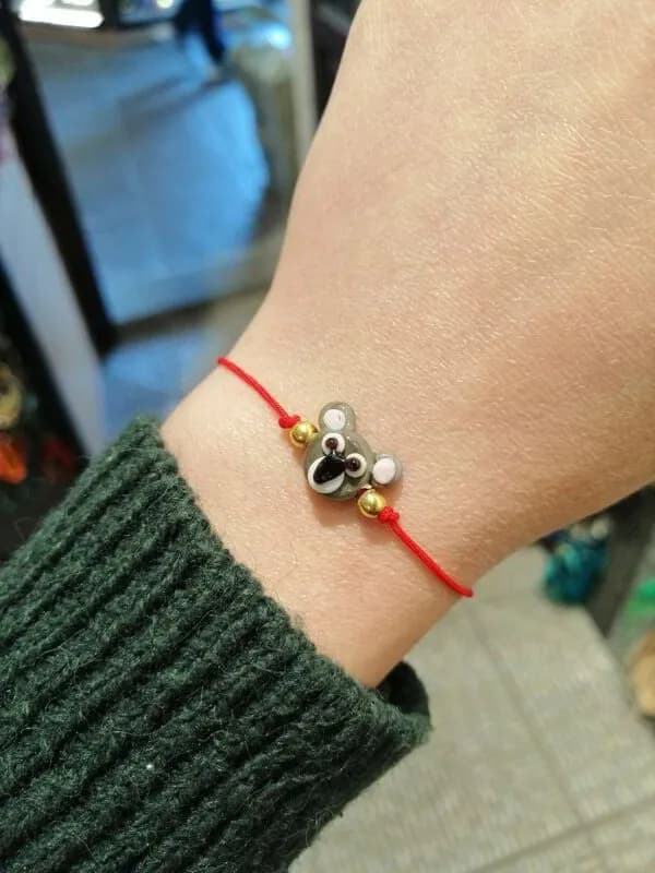 Minimalista Çan Charm Kırmızı Bileklik 1