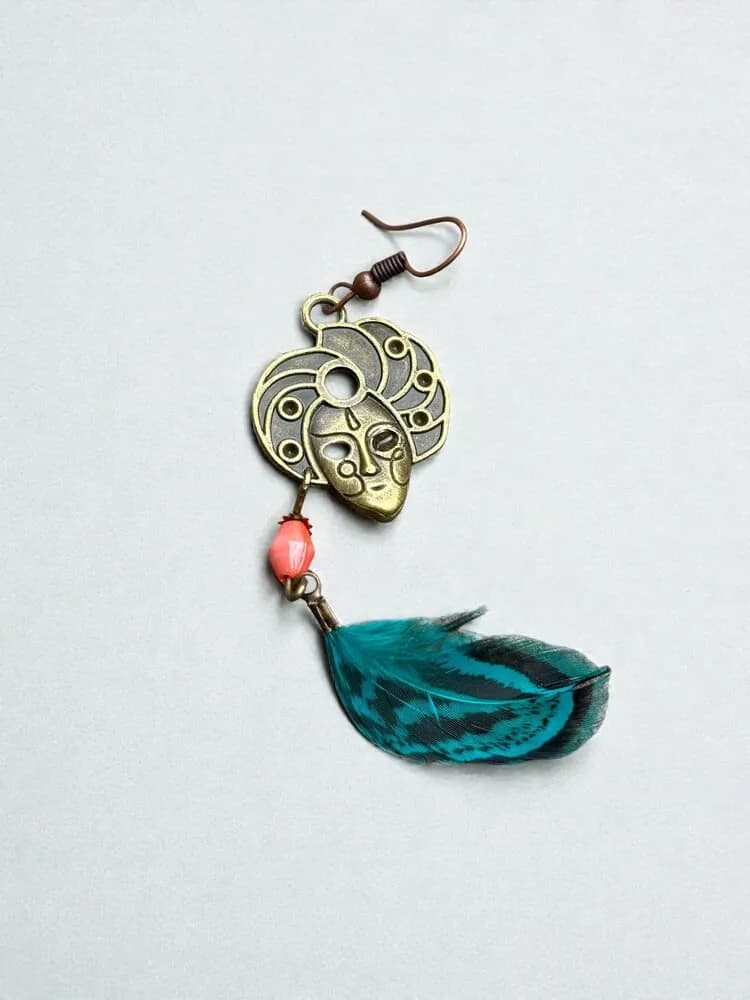 Etnik Charm Turkuaz Tüylü Küpe 1