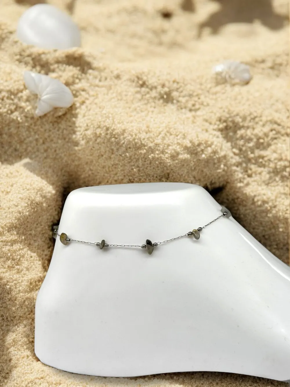 Minimal Metal Charm Halhal 1
