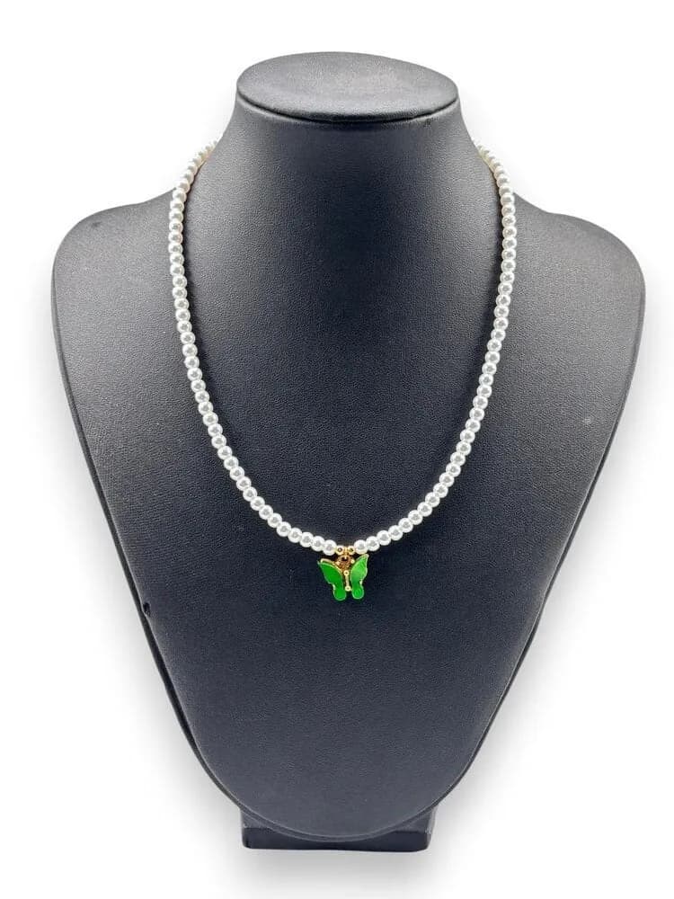 Yeşil Sarkıtlı Beyaz Boncuk Kolye 1