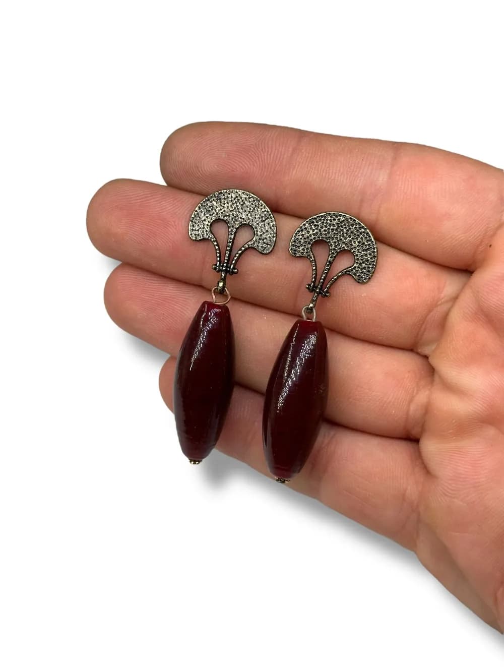 Koyu Kırmızı Oval Filigre Küpe 1