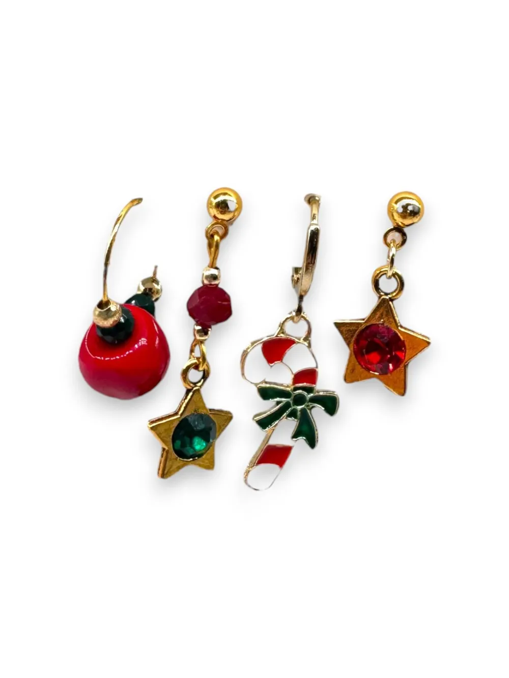Noel Temalı Altın Charm Küpe Seti 1