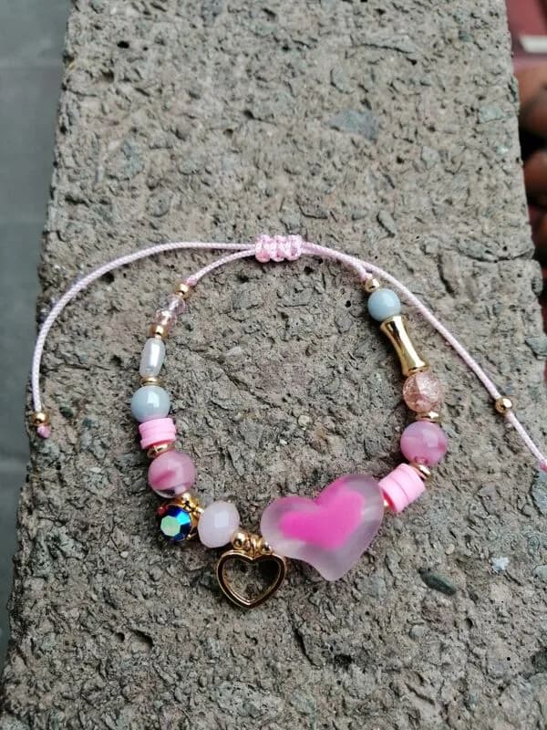 Pembe Kalp Charm Cam Boncuk Bileklik 1