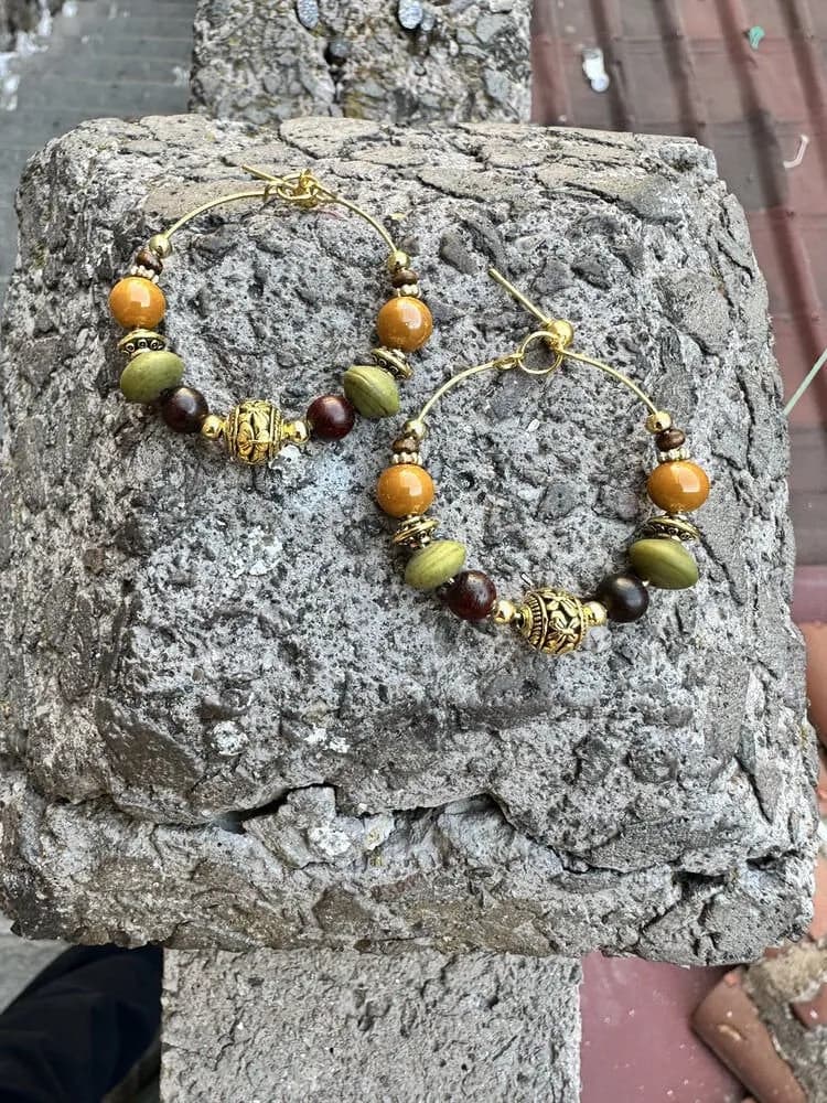 Etnik Doğal Taş Sallantılı Küpe 1