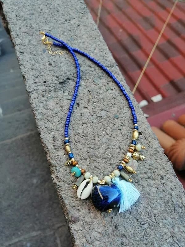 Etnik Mavi Cam Kalp Sarkıtlı Kolye 1