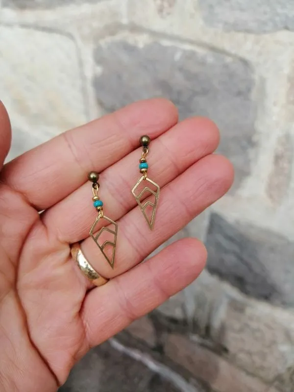 Geometrik Açık Tel Turkuaz Küpe 1