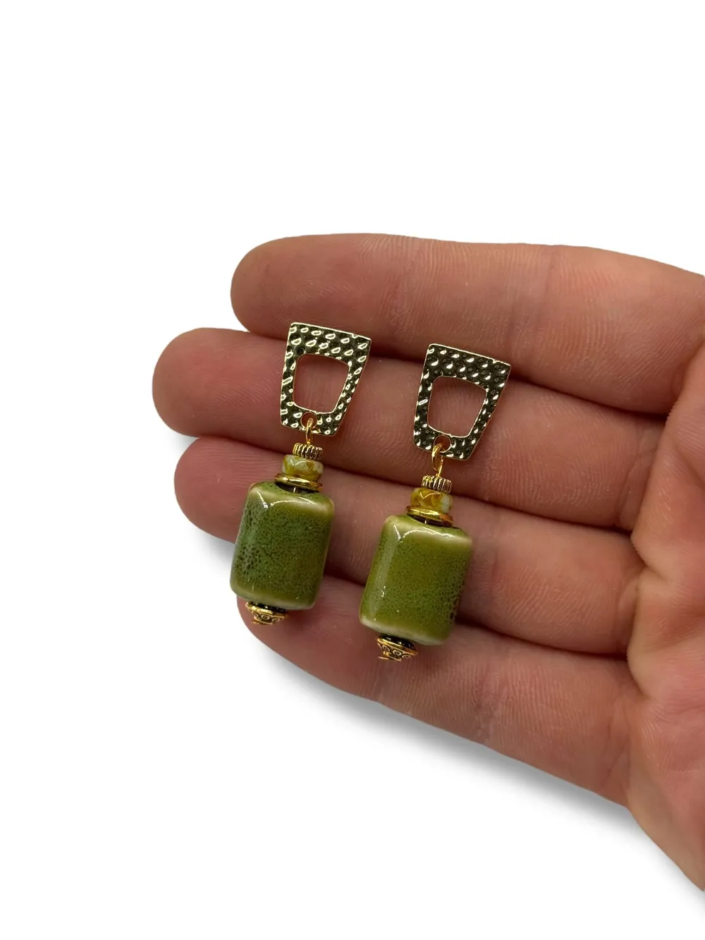 Etnik Yeşil Taş Sarkıtlı Küpe 1